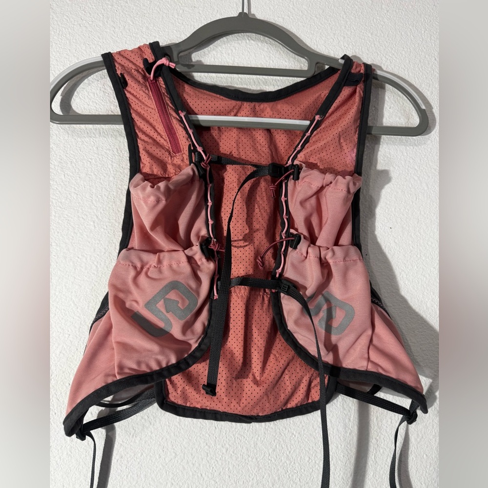 ULTIMATE DIRECTION RACE VEST size M/L - Picture 3 of 7